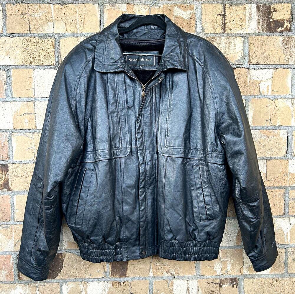 Vintage Seventh Avenue Men’s Black Leather Bomber Jacket Lined Zip Front Size XL
